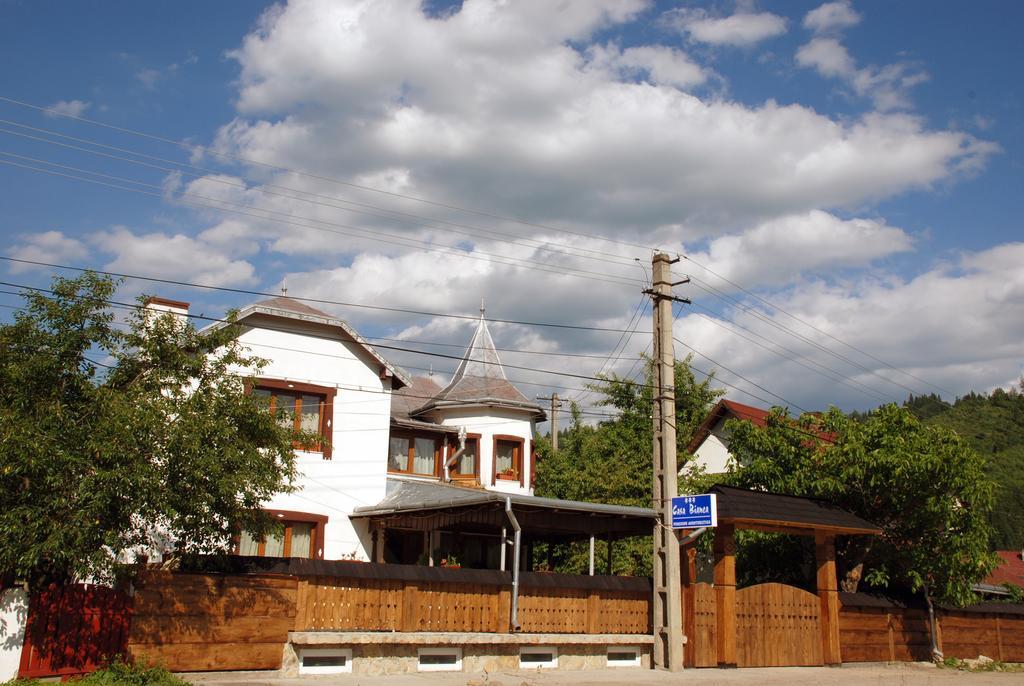Pensiunea Casa Bianca - Bucovina วามา ภายนอก รูปภาพ