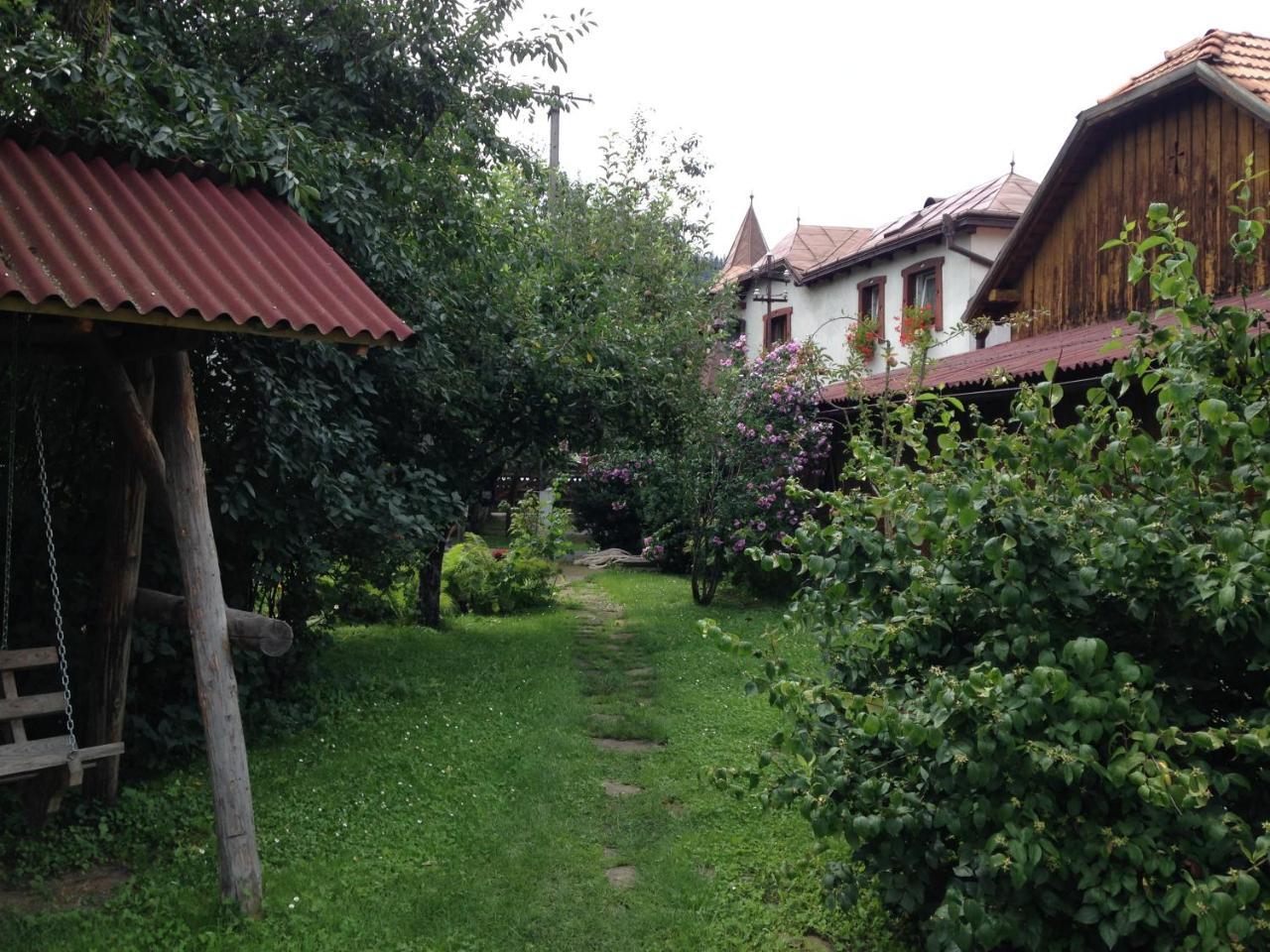 Pensiunea Casa Bianca - Bucovina วามา ภายนอก รูปภาพ
